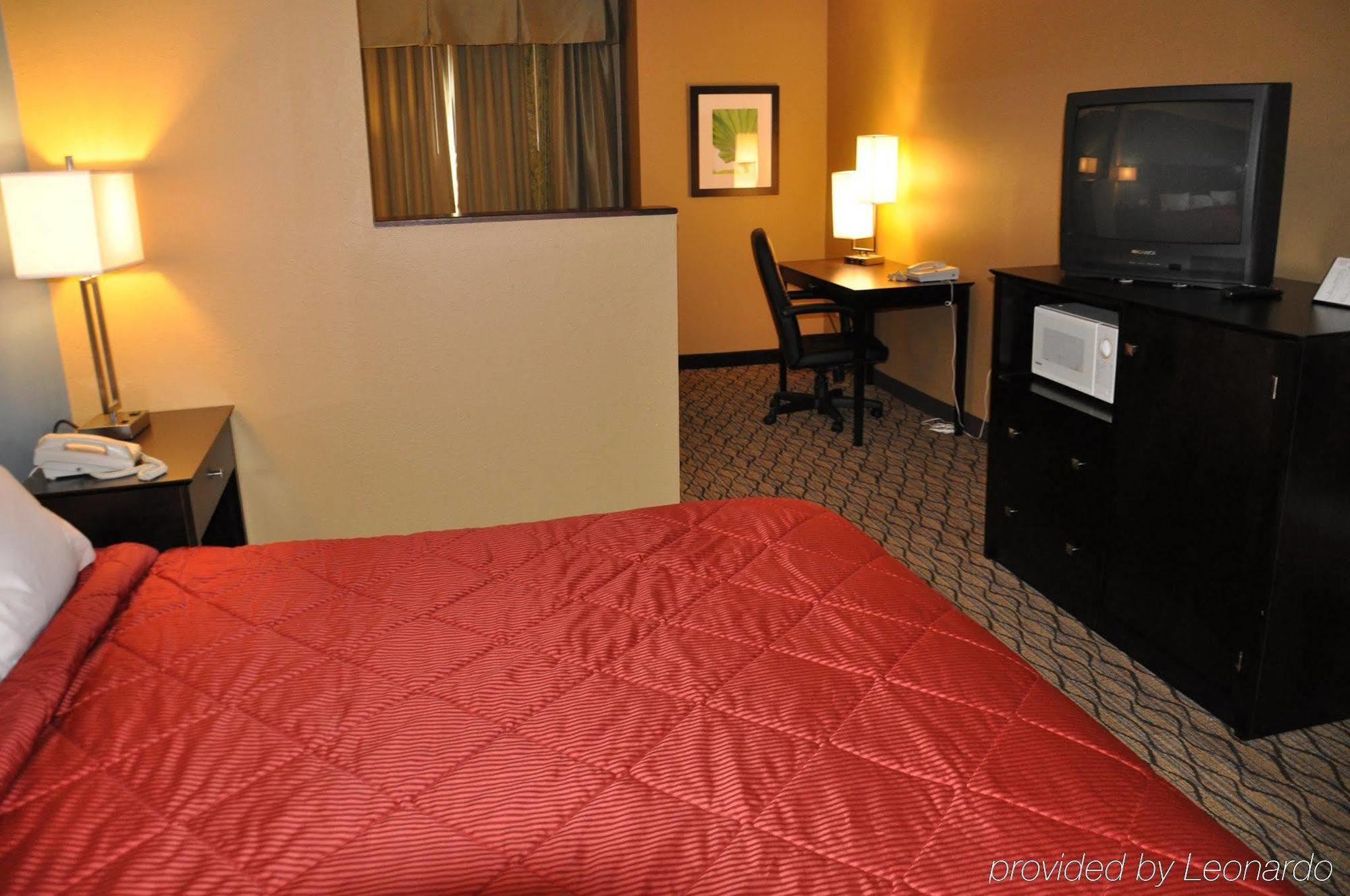 Comfort Inn & Suites Crystal Inn Sportsplex Gulfport Bilik gambar